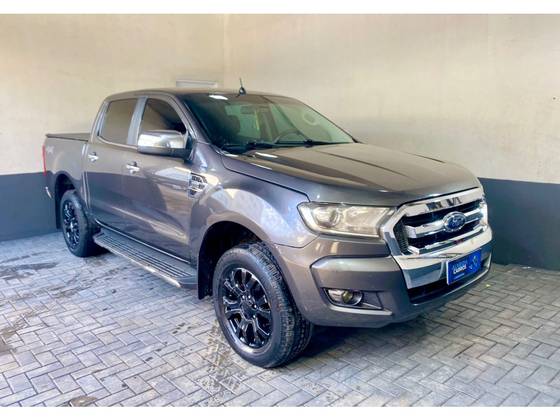 FORD RANGER 3.2 XLT 4X4 CD 20V DIESEL 4P AUTOMÁTICO